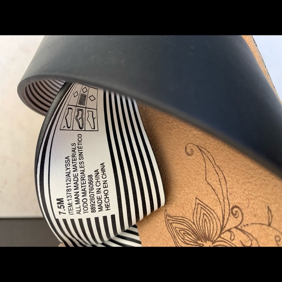 lZOD ALYSSA SANDALS - Picture 6 of 10